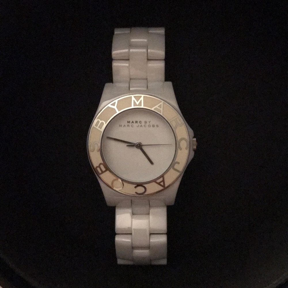 MARC BY MARC JACOBS WATCH